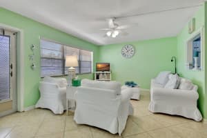 107 Sheffield E, West Palm Beach, FL 33417 - MLS#R11084988