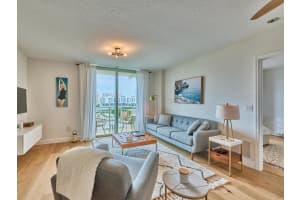 610 Clematis Street 522, West Palm Beach, FL 33401 - MLS#R11085006