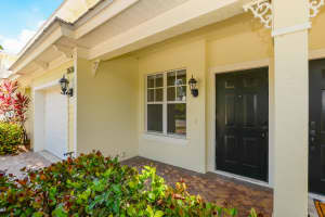 2626 Creekside Drive, Fort Pierce, FL 34981 - MLS#R11085013