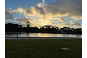 9 Colonial Club 102 Drive 102, Boynton Beach, FL 33435 - MLS#R11085016