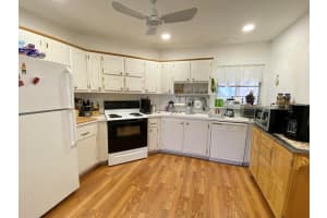 7 Greenway Village N 211, Royal Palm Beach, FL 33411 - MLS#R11085033