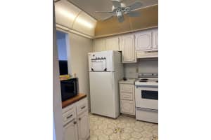 155 Seville G, Delray Beach, FL 33446 Sold 06/25/25