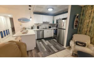 201 Kent L, West Palm Beach, FL 33417 - MLS#R11085076