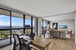 2425 Presidential Way 2002, West Palm Beach, FL 33401 Sold 12/05/25