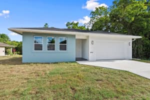 899 Gladiola Avenue, Sebastian, FL 32958 Sold 07/31/25