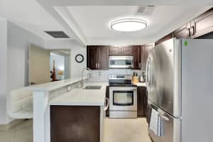 3212 NE 12th Street 201, Pompano Beach, FL 33062 Sold 07/11/25