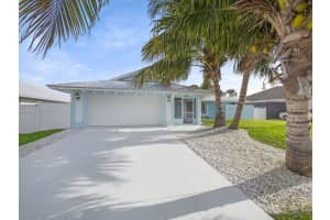 1409 SW Aachen Avenue, Port Saint Lucie, FL 34953 - MLS#R11085085