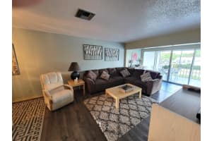 2401 Del Aire Boulevard 202, Delray Beach, FL 33445 - MLS#R11085086