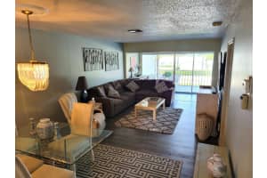 2401 Del Aire Boulevard 202, Delray Beach, FL 33445 - MLS#R11085086