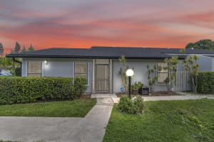 4389 Willow Pond Circle, West Palm Beach