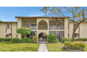 335 Knotty Pine Circle A-1, Greenacres, FL 33463 Sold 10/17/25
