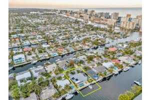 2642 NE 3rd Street, Pompano Beach, FL 33062 - MLS#R11085214