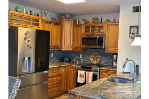 4201 S Ocean Boulevard I1, Palm Beach, FL 33480 Sold 08/07/25