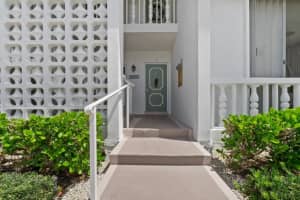 4201 S Ocean Boulevard I1, Palm Beach, FL 33480 Sold 08/07/25