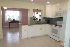 2392 SW 10th Avenue, Boynton Beach, FL 33426 Sold 01/16/26