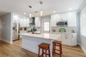 404 Caloosahatchee Avenue, Jupiter, FL 33458 - MLS#R11085316