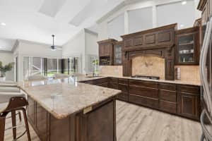 15600 Rolling Meadows Circle, Wellington, FL 33414 - MLS#R11085328
