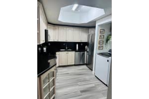 17405 NW 75th Place 107, Hialeah, FL 33015 Sold 08/28/25