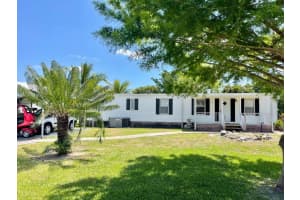 3020 SE 38th Avenue, Okeechobee, FL 34974 Sold 11/12/25