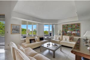 100 SE 5th Ph 4 Avenue 504, Boca Raton, FL 33432 - MLS#R11085423