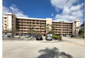 7770 Tahiti Lane 202, Lake Worth