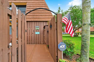 825 Center Street, Jupiter, FL 33458 - MLS#R11085556