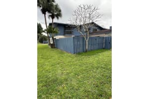 4643 Holly Lake Drive, Lake Worth