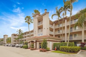 6037 Pointe Regal Circle 401, Delray Beach