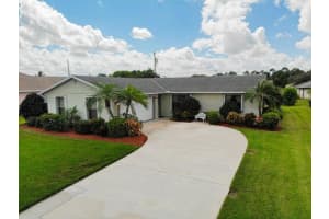 3206 Se Otis Lane, Port Saint Lucie