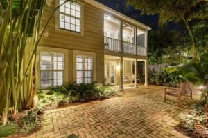 237 Dyer Road Treehouse, West Palm Beach, FL 33405 - MLS#R11085636