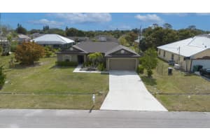 641 Sw Addie Street, Port Saint Lucie
