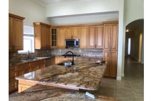 10712 Lake Wynds Court, Boynton Beach, FL 33437 - MLS#R11085660