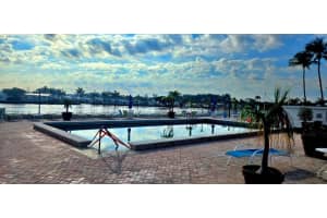 2006 S Federal Highway S 102, Boynton Beach, FL 33435 Sold 06/17/25