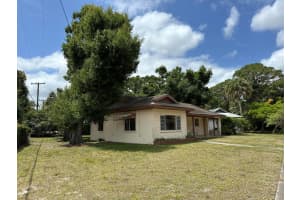 1507 Edgevale Road, Fort Pierce, FL 34982 Sold 07/07/25