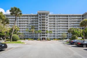 4015 W Palm Aire Drive 403, Pompano Beach, FL 33069 Sold 08/04/25