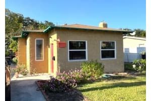 521 E Lakewood Road, West Palm Beach, FL 33405 Sold 06/03/25