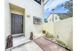 1001 Republic Court, Deerfield Beach, FL 33442 - MLS#R11085800