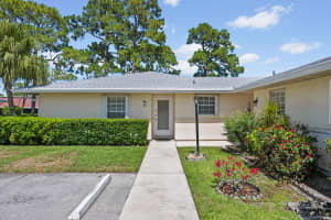 208 Cape Cod Circle 208, Lake Worth, FL 33467 Sold 09/30/25