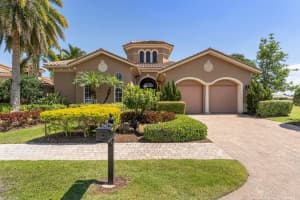 110 SE San Fratello, Port Saint Lucie, FL 34984 Sold 01/06/26