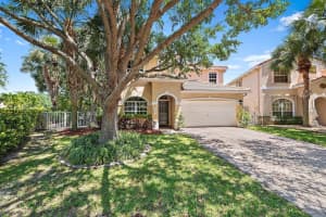 4474 Thornwood Circle, Palm Beach Gardens, FL 33418 Sold 08/04/25