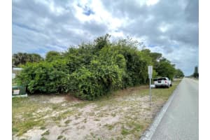 207 Main Street, Sebastian, FL 32958 Sold 07/29/25