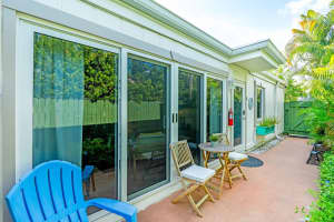 3725 S Olive Ave A, West Palm Beach, FL 33405 - MLS#R11085968