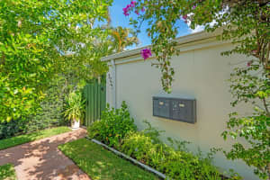 3725 S Olive Ave A, West Palm Beach, FL 33405 - MLS#R11085968
