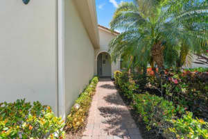 11152 SW Birch Tree Circle, Port Saint Lucie, FL 34987 Sold 10/10/25