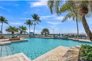 140 Yacht Club Way 305, Hypoluxo, FL 33462 - MLS#R11085986