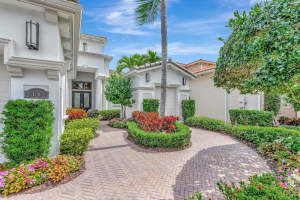176 Viera Drive, Palm Beach Gardens, FL 33418 Sold 05/01/25