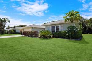 10911 Green Trail Drive S, Boynton Beach, FL 33436 Sold 10/09/25