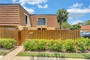 3050 30th Court, Jupiter, FL 33477 - MLS#R11086092