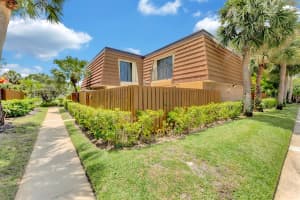 3050 30th Court, Jupiter, FL 33477 - MLS#R11086092