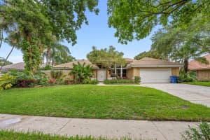 18475 Lake Bend Drive, Jupiter, FL 33458 Sold 08/01/25